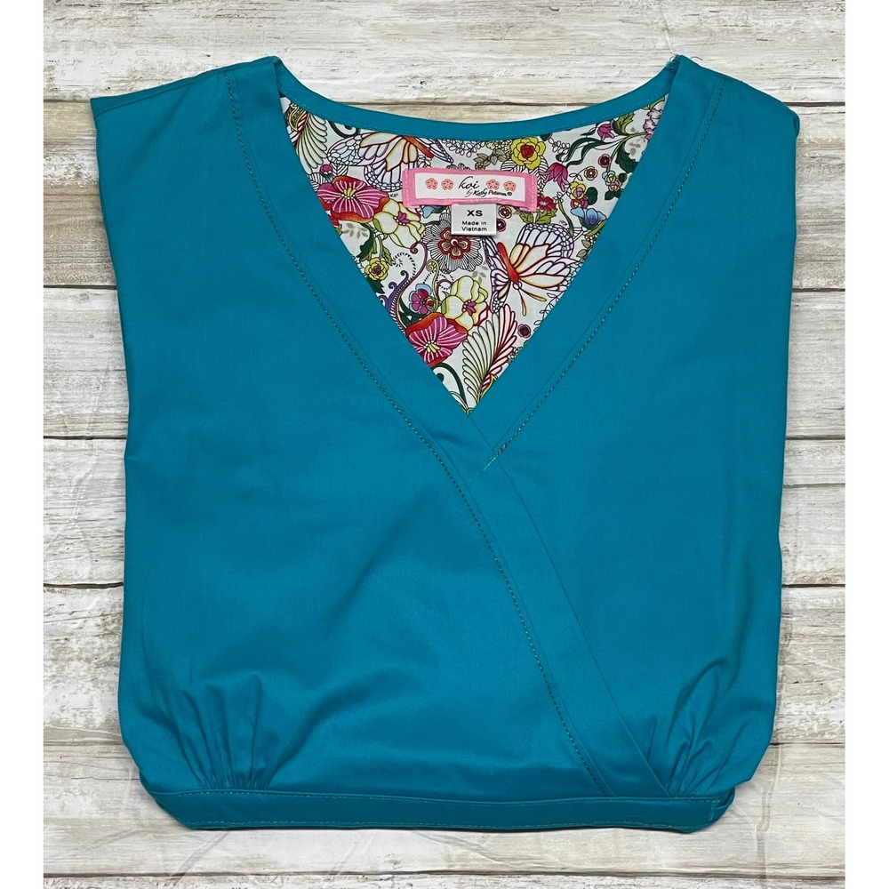 Koi Philosophy Hollyhock Women's XS Teal‎ mock wrap drawstring Scrub Top Medical